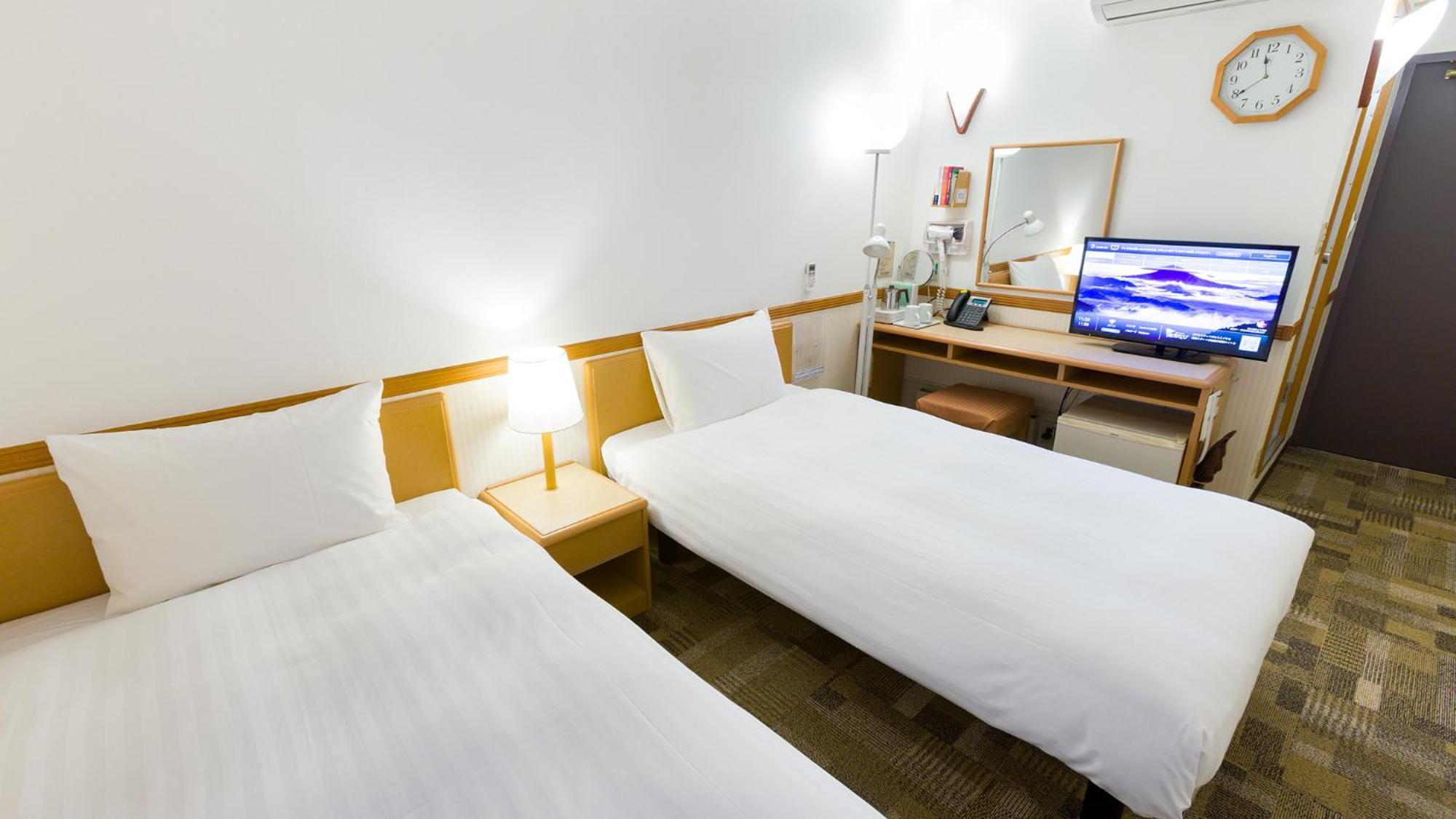 Toyoko Inn Fukuyama-Eki Shinkansen Minami-Guchi Room photo